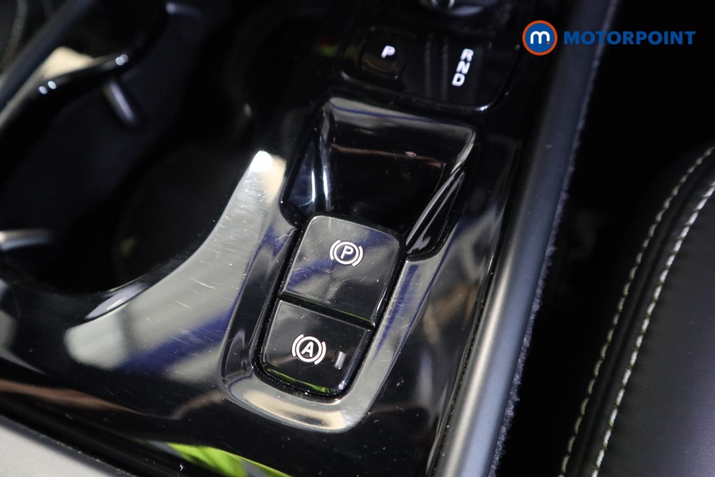 Volvo Xc40 R Design Automatic Petrol SUV - Stock Number (1577860) - 9th supplementary image