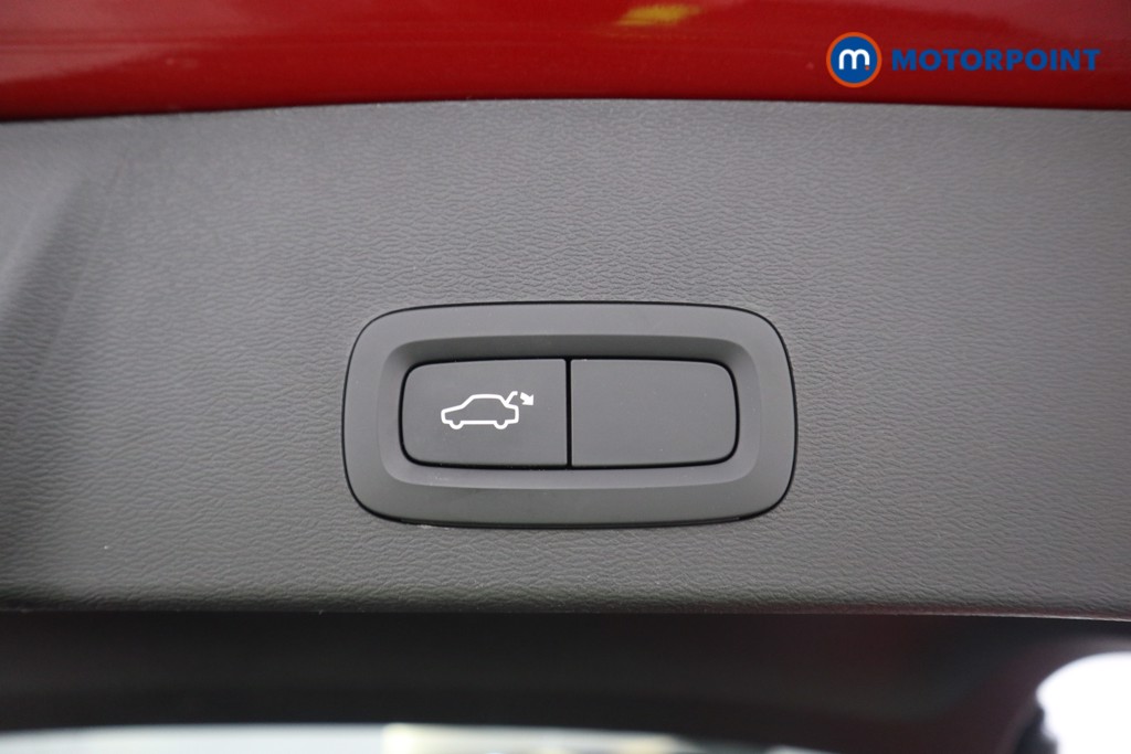 Volvo Xc40 R Design Automatic Petrol SUV - Stock Number (1577860) - 16th supplementary image