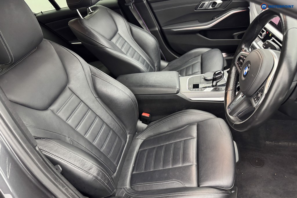 BMW 3 Series M Sport Automatic Diesel Saloon - Stock Number (1578456) - 5th supplementary image