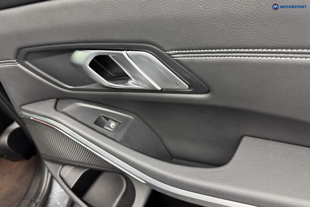 BMW 3 Series M Sport Automatic Diesel Saloon - Stock Number (1578456) - 25th supplementary image