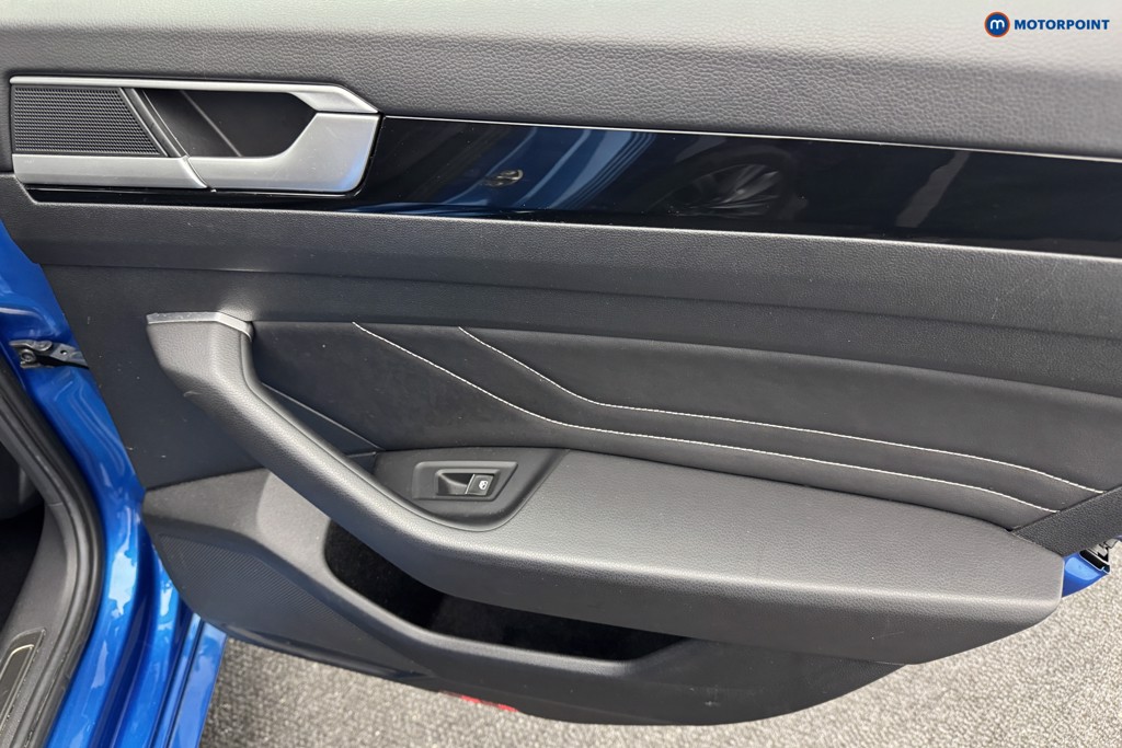 Volkswagen Arteon Elegance Automatic Diesel Hatchback - Stock Number (1578679) - 24th supplementary image