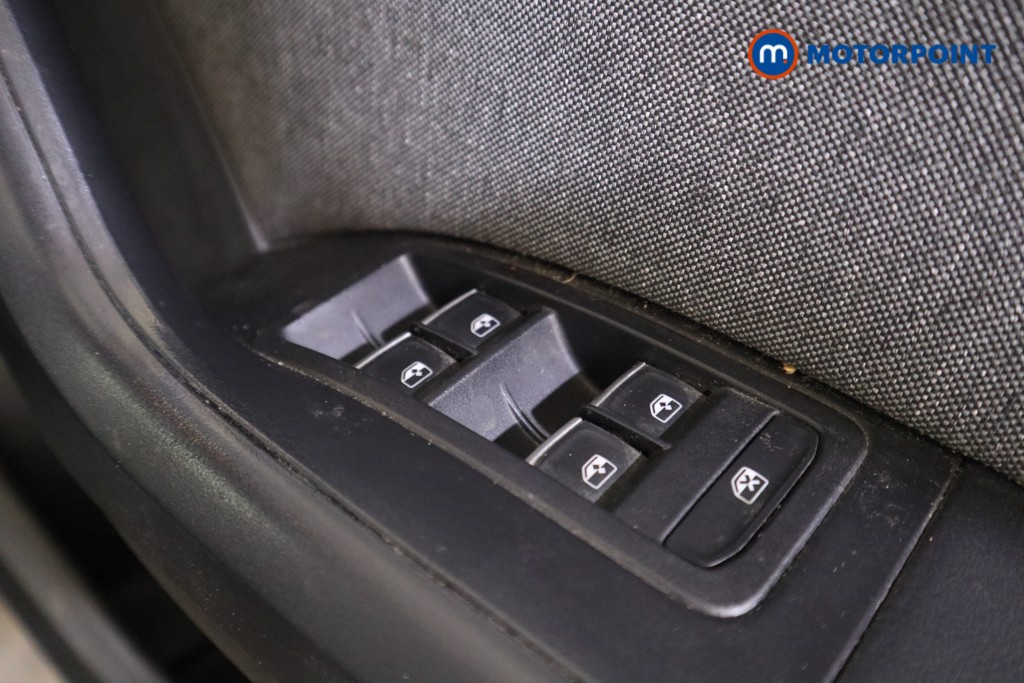 Seat Ateca Se Technology Automatic Petrol SUV - Stock Number (1578696) - 14th supplementary image