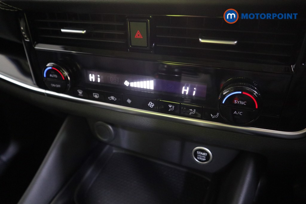 Nissan Qashqai N-Connecta Manual Petrol SUV - Stock Number (1580358) - 7th supplementary image