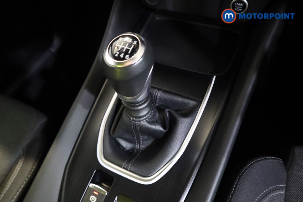 Nissan Qashqai N-Connecta Manual Petrol SUV - Stock Number (1580358) - 10th supplementary image