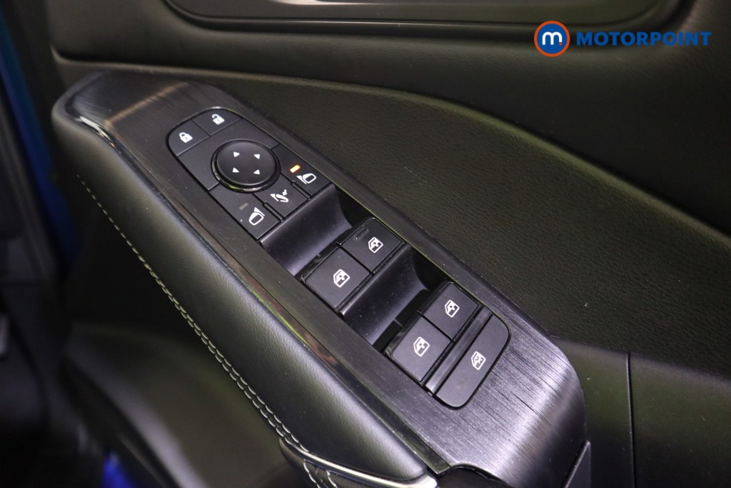 Nissan Qashqai N-Connecta Manual Petrol SUV - Stock Number (1580358) - 12th supplementary image