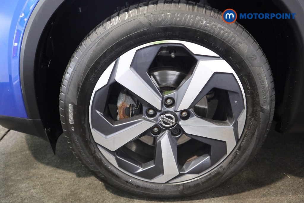 Nissan Qashqai N-Connecta Manual Petrol SUV - Stock Number (1580358) - 19th supplementary image