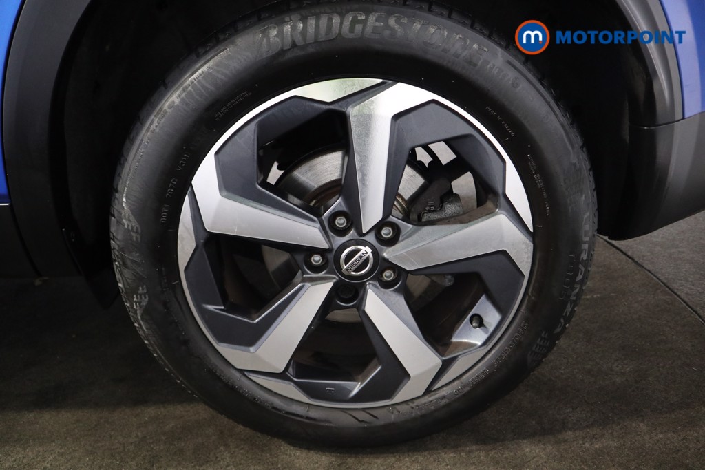 Nissan Qashqai N-Connecta Manual Petrol SUV - Stock Number (1580358) - 20th supplementary image