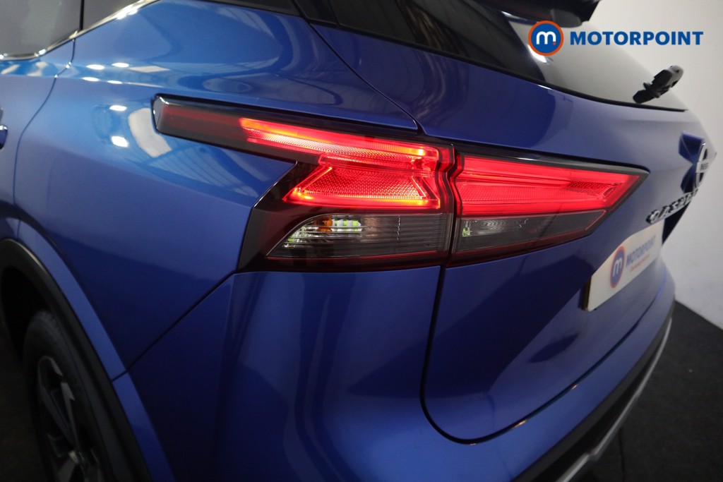 Nissan Qashqai N-Connecta Manual Petrol SUV - Stock Number (1580358) - 23rd supplementary image
