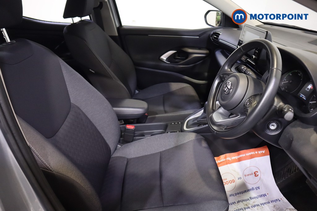 Toyota Yaris Icon Automatic Petrol-Electric Hybrid Hatchback - Stock Number (1580365) - 17th supplementary image