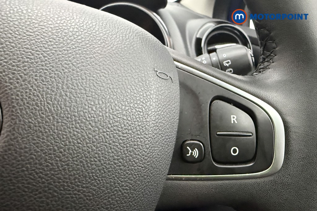 Renault Clio Iconic Manual Petrol Hatchback - Stock Number (1580469) - 15th supplementary image