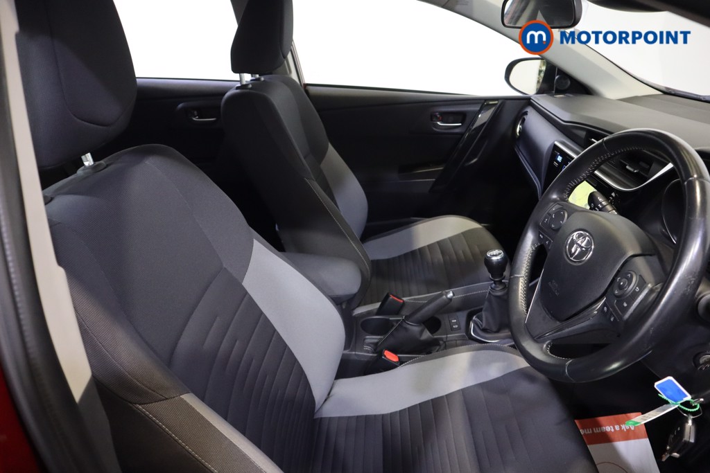 Toyota Auris Icon Tech Manual Petrol Hatchback - Stock Number (1580934) - 17th supplementary image