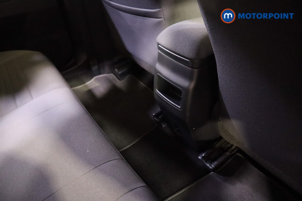 Toyota Auris Icon Tech Manual Petrol Hatchback - Stock Number (1580934) - 19th supplementary image