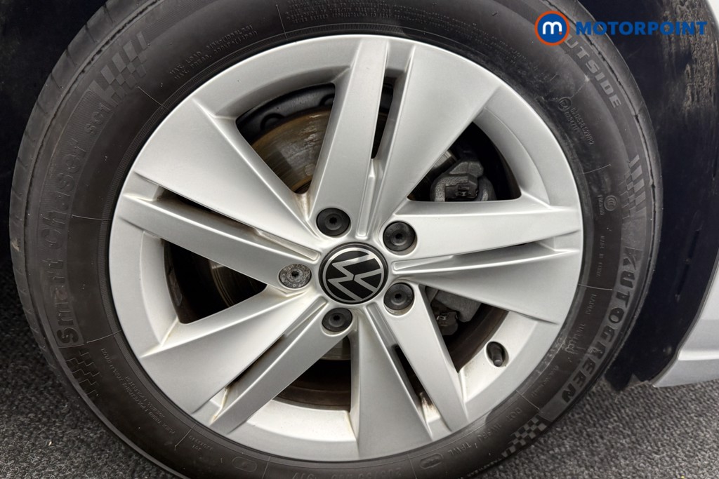 Volkswagen Golf Life Manual Petrol Hatchback - Stock Number (1581360) - 32nd supplementary image