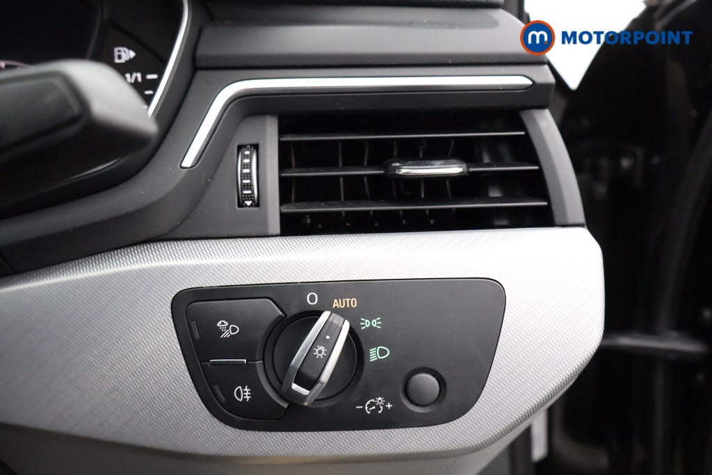 Audi A4 Sport Automatic Diesel Saloon - Stock Number (1581384) - 8th supplementary image