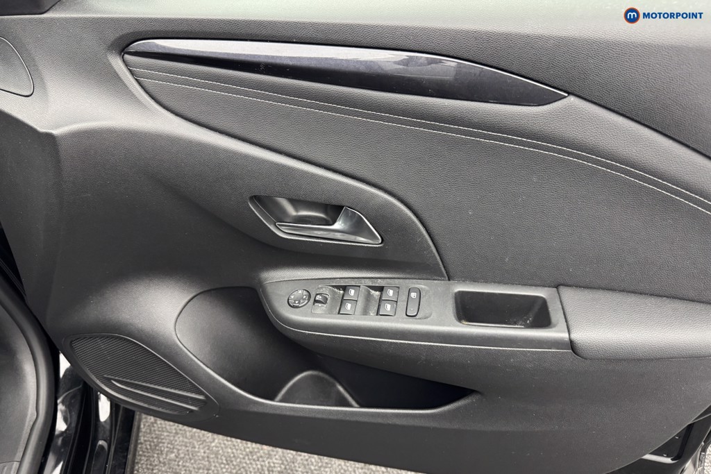 Vauxhall Corsa Elite Edition Manual Petrol Hatchback - Stock Number (1581388) - 21st supplementary image