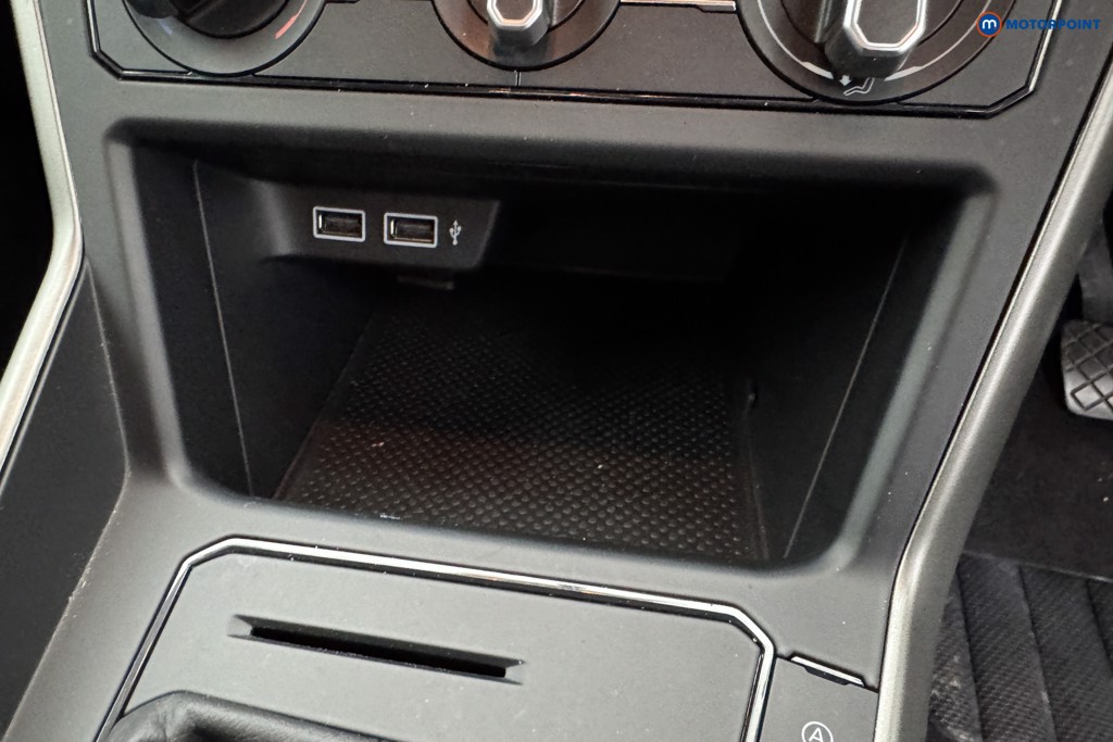 Volkswagen Polo Match Manual Petrol Hatchback - Stock Number (1581455) - 14th supplementary image