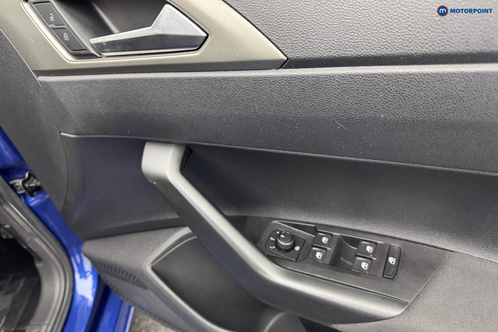 Volkswagen Polo Match Manual Petrol Hatchback - Stock Number (1581455) - 21st supplementary image
