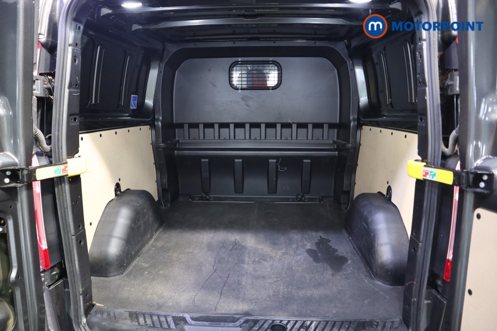 Ford Transit Custom Limited Automatic Diesel Crew Bus - Stock Number (1581479) - 1st supplementary image