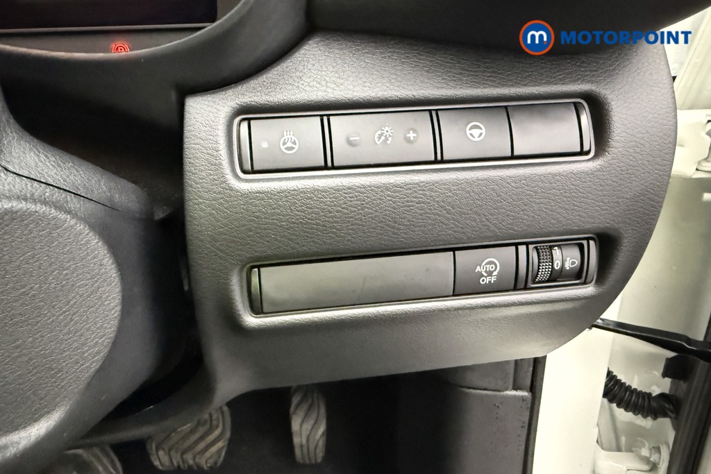 Nissan Juke Tekna Automatic Petrol SUV - Stock Number (1581985) - 11th supplementary image