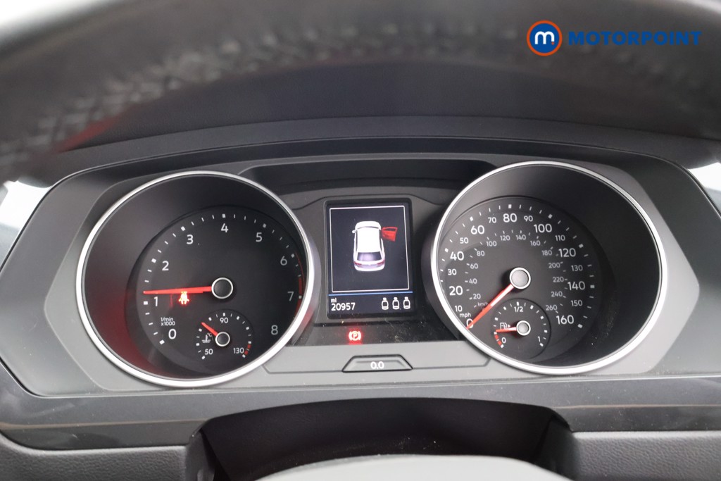 Volkswagen Tiguan Life Automatic Petrol SUV - Stock Number (1582012) - 4th supplementary image