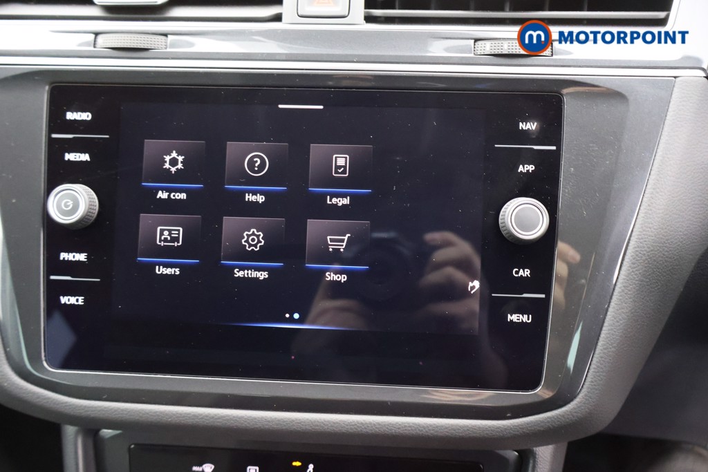 Volkswagen Tiguan Life Automatic Petrol SUV - Stock Number (1582012) - 11th supplementary image