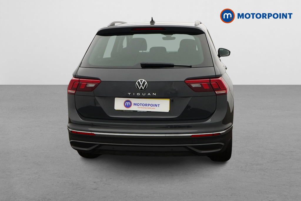 Volkswagen Tiguan Life Automatic Petrol SUV - Stock Number (1582012) - Rear bumper