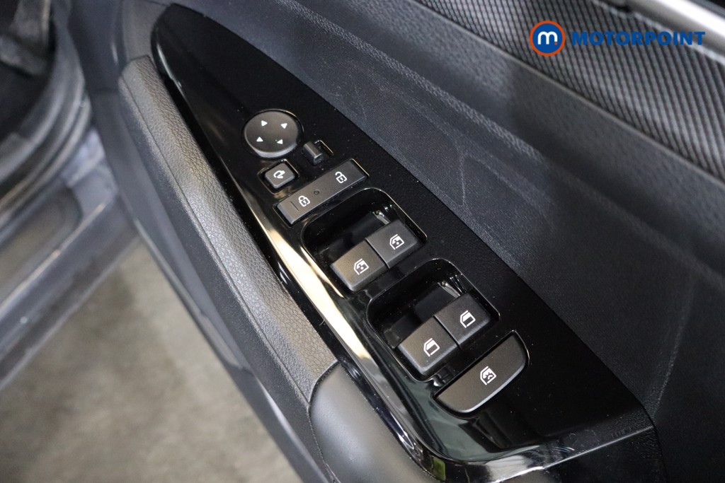 KIA Sportage 3 Automatic Petrol-Electric Hybrid SUV - Stock Number (1582037) - 21st supplementary image
