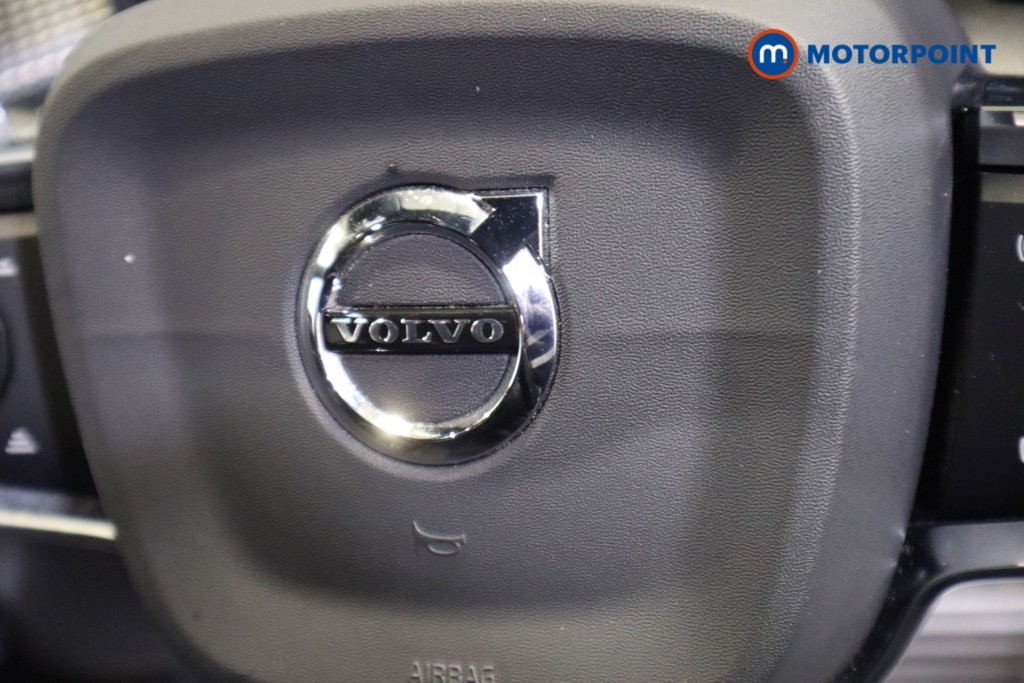 Volvo Xc40 R Design Pro Automatic Diesel SUV - Stock Number (1582358) - 13th supplementary image