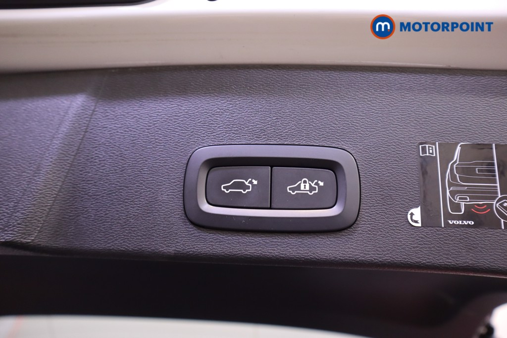 Volvo Xc40 R Design Pro Automatic Diesel SUV - Stock Number (1582358) - 20th supplementary image