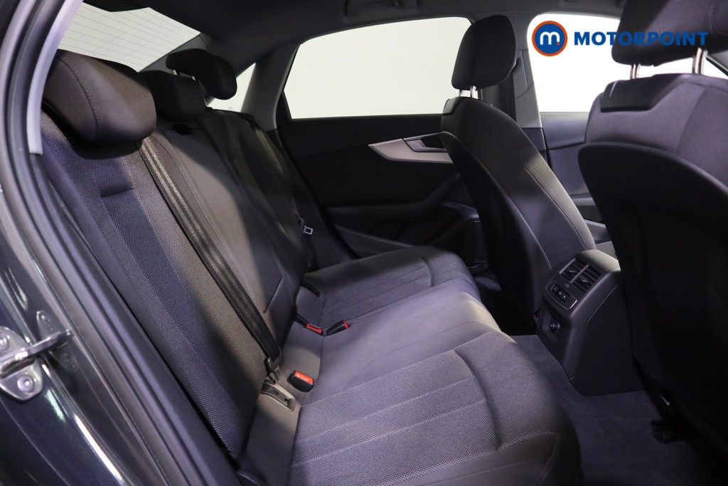 Audi A4 Technik Automatic Petrol Saloon - Stock Number (1582658) - 16th supplementary image