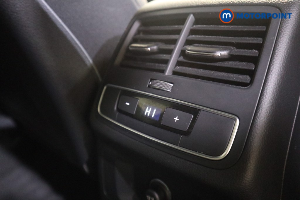Audi A4 Technik Automatic Petrol Saloon - Stock Number (1582658) - 17th supplementary image