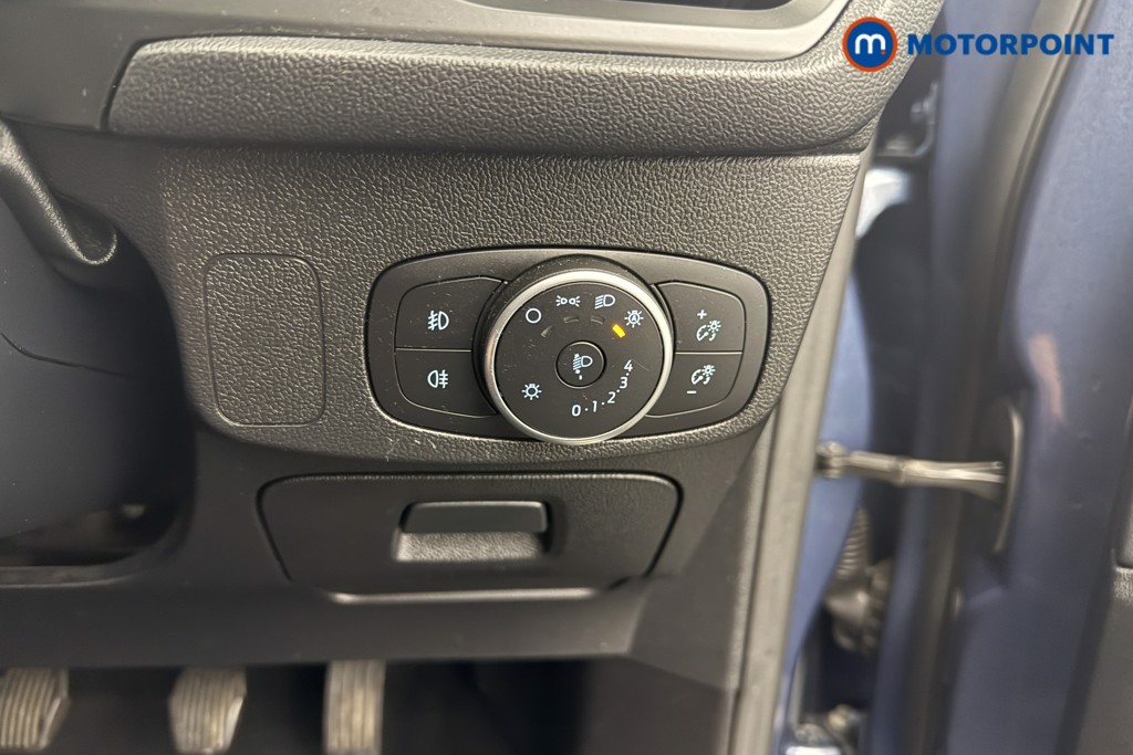 Ford Focus Active Manual Petrol Estate - Stock Number (1582666) - 15th supplementary image