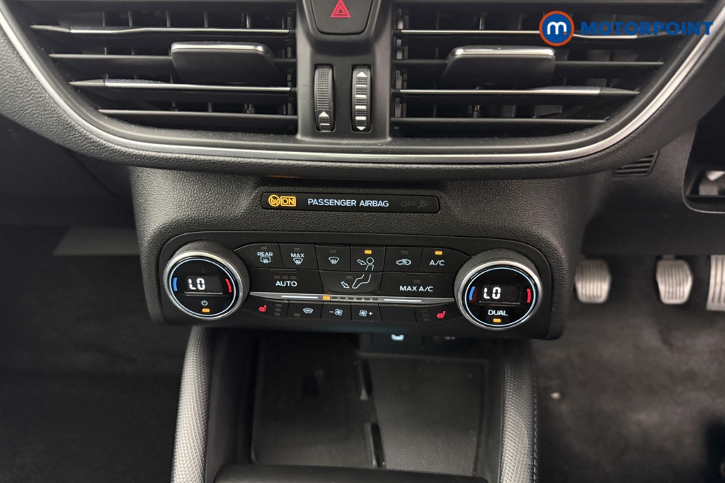 Ford Focus Active X Manual Petrol Hatchback - Stock Number (1582667) - 11th supplementary image
