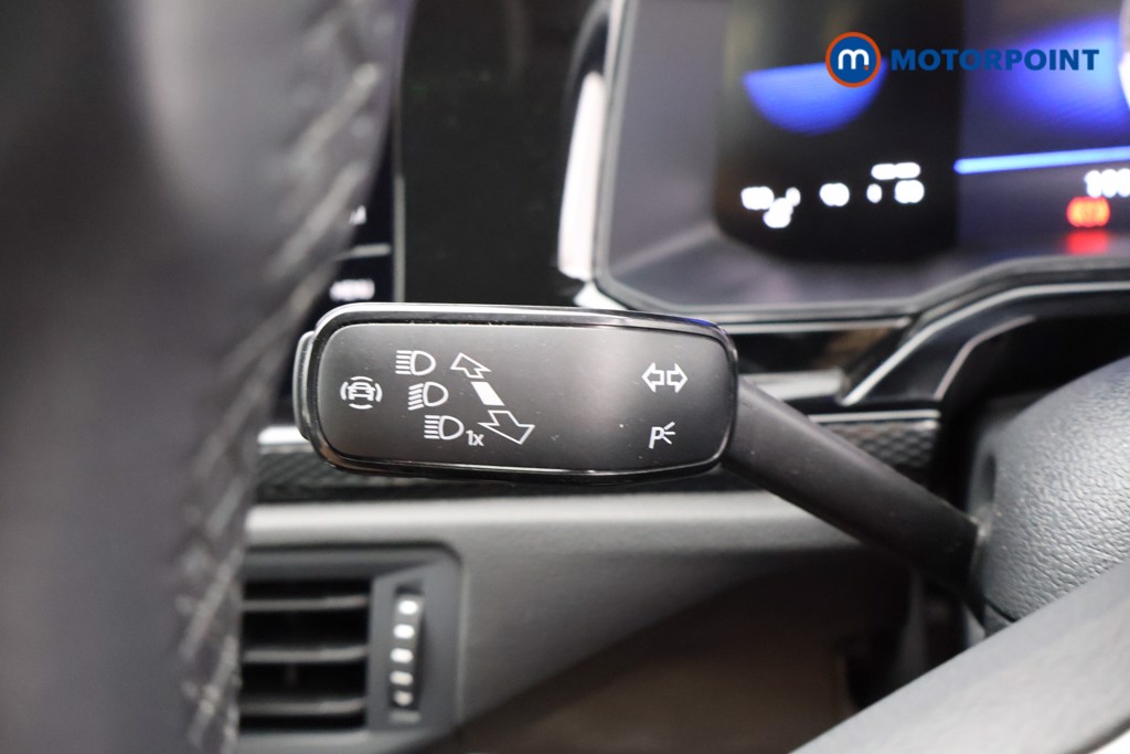 Volkswagen Polo Life Manual Petrol Hatchback - Stock Number (1582778) - 5th supplementary image