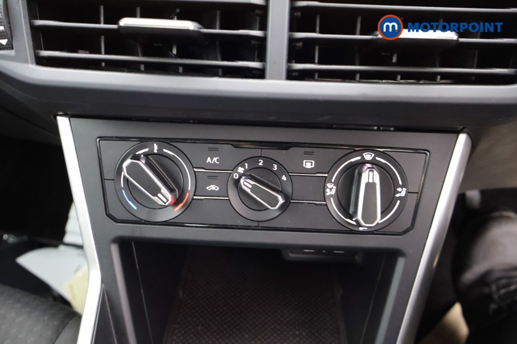 Volkswagen Polo Life Manual Petrol Hatchback - Stock Number (1582778) - 11th supplementary image