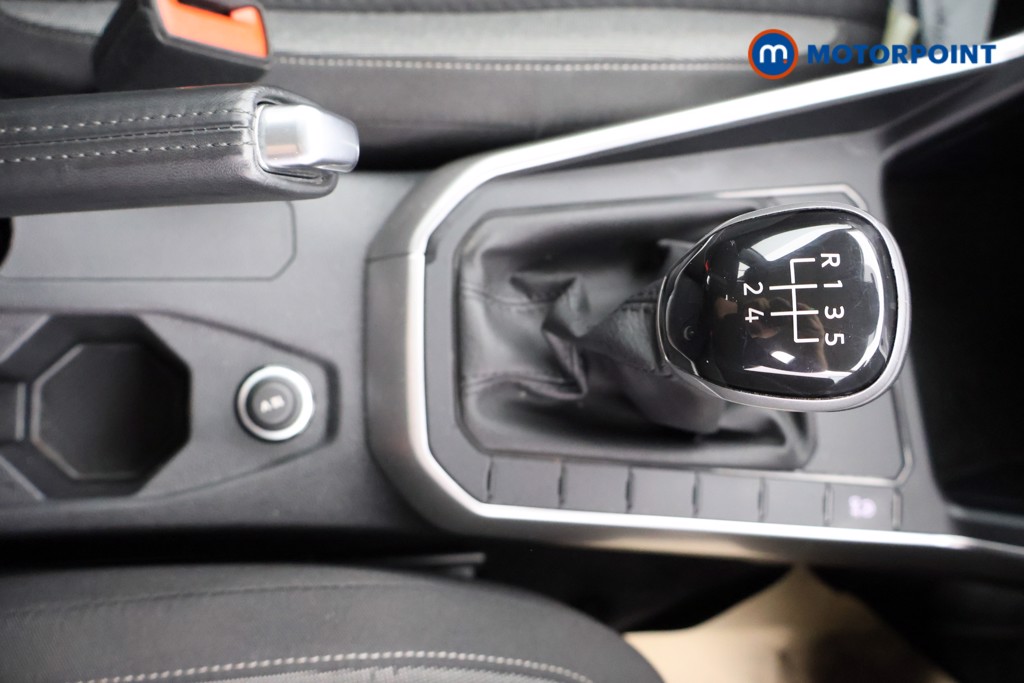 Volkswagen Polo Life Manual Petrol Hatchback - Stock Number (1582778) - 12th supplementary image