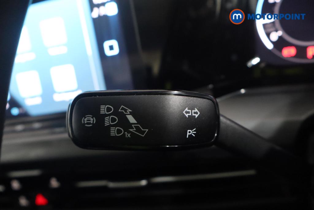 Volkswagen Golf Style Automatic Petrol Hatchback - Stock Number (1582966) - 8th supplementary image