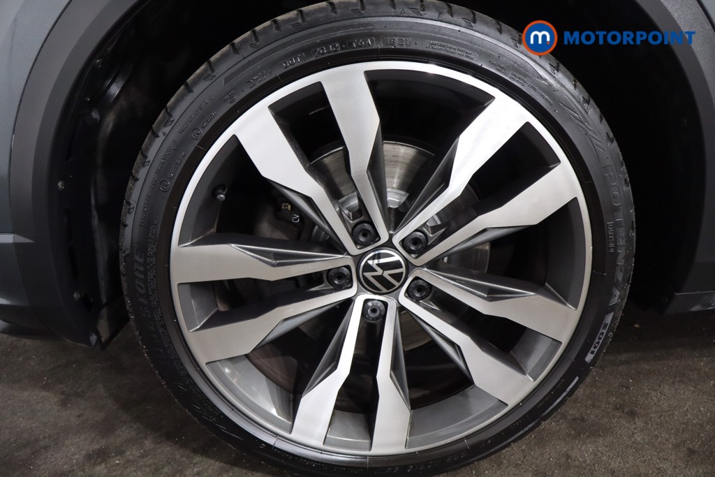 Volkswagen T-Roc R-Line Manual Petrol SUV - Stock Number (1583662) - 11th supplementary image
