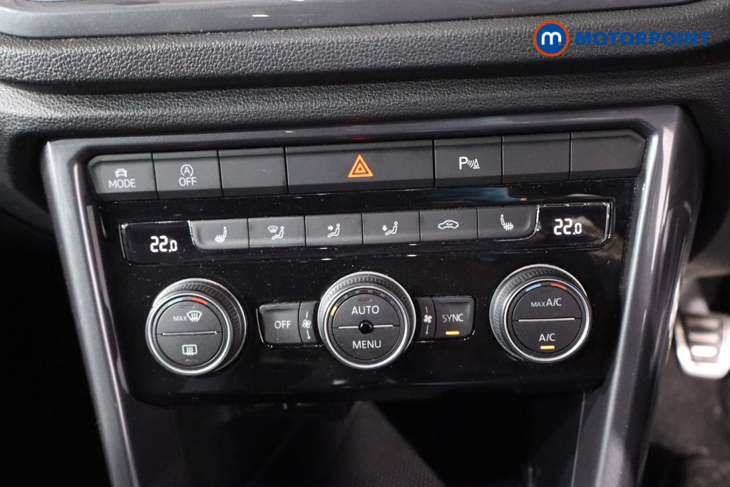 Volkswagen T-Roc R-Line Manual Petrol SUV - Stock Number (1583662) - 17th supplementary image