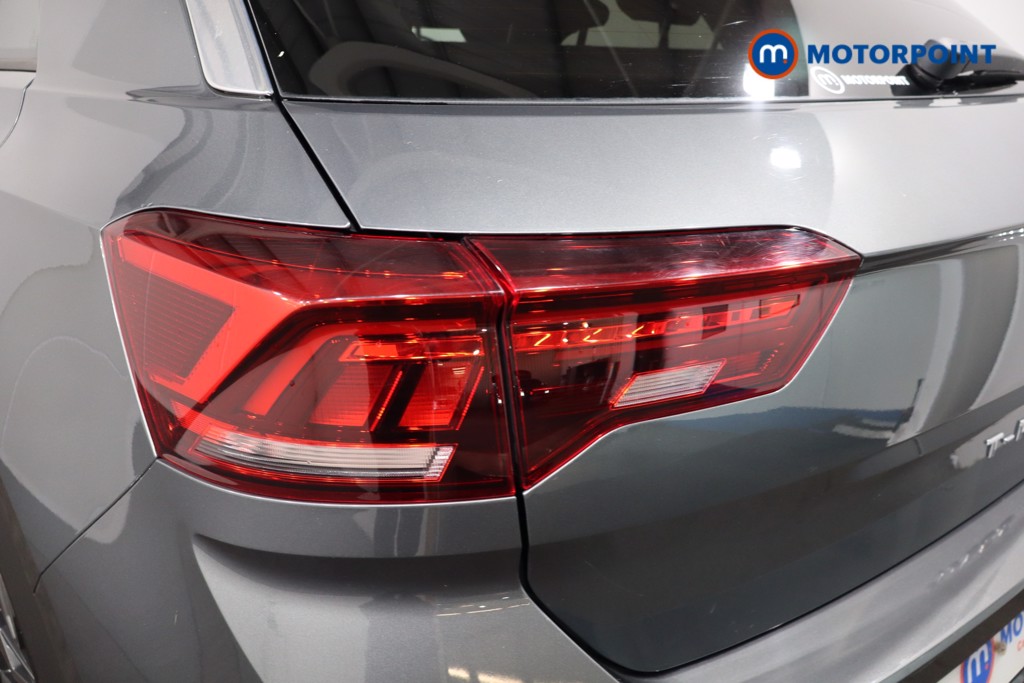 Volkswagen T-Roc R-Line Manual Petrol SUV - Stock Number (1583662) - 34th supplementary image
