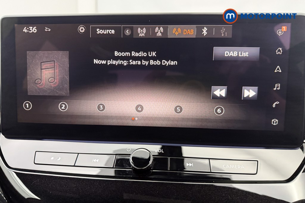 Nissan Juke Tekna Manual Petrol SUV - Stock Number (1583715) - 4th supplementary image