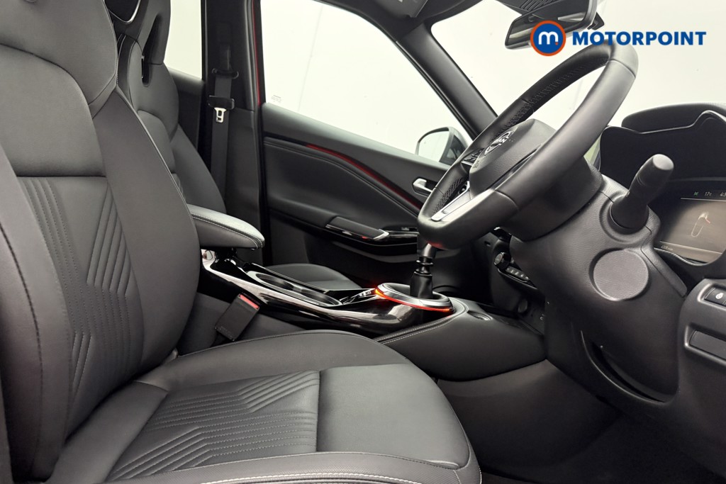 Nissan Juke Tekna Manual Petrol SUV - Stock Number (1583715) - 8th supplementary image