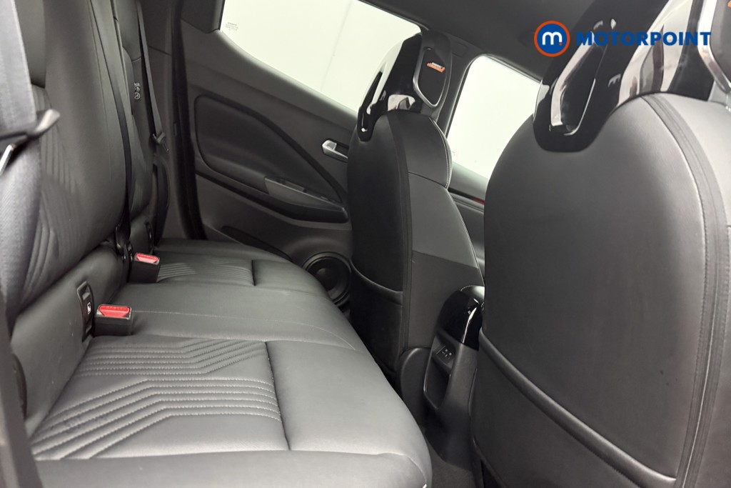 Nissan Juke Tekna Manual Petrol SUV - Stock Number (1583715) - 9th supplementary image