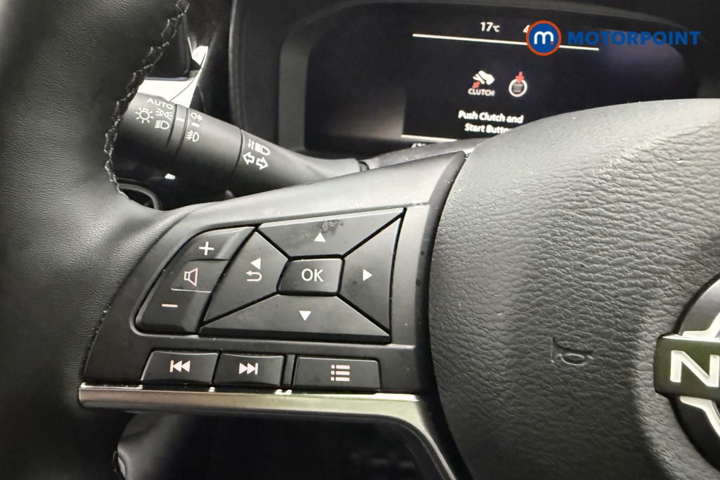 Nissan Juke Tekna Manual Petrol SUV - Stock Number (1583715) - 14th supplementary image