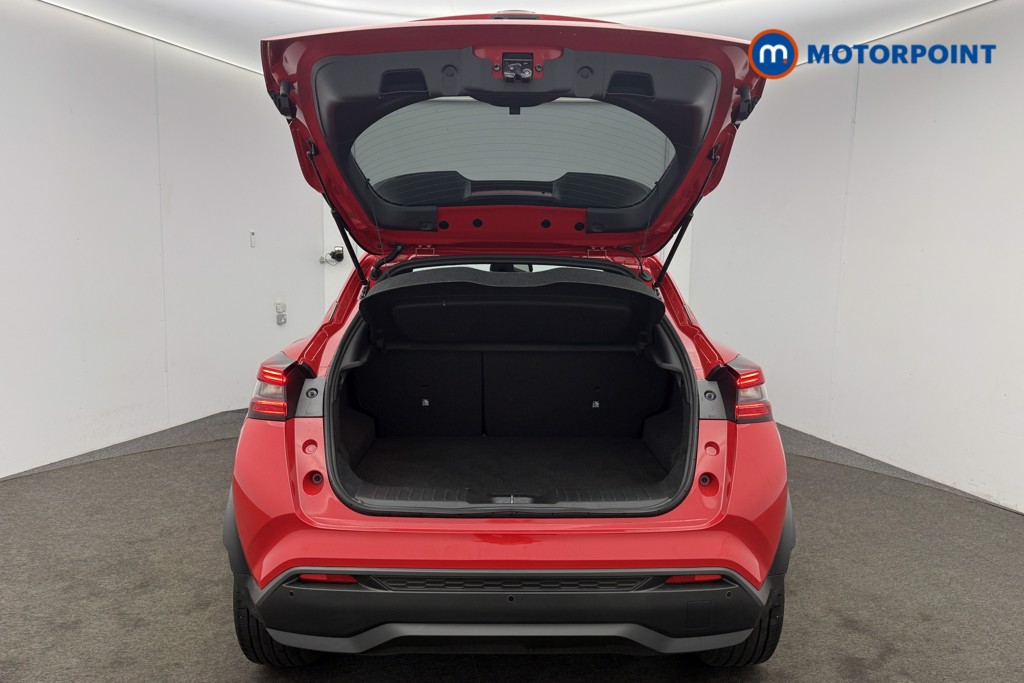 Nissan Juke Tekna Manual Petrol SUV - Stock Number (1583715) - 21st supplementary image