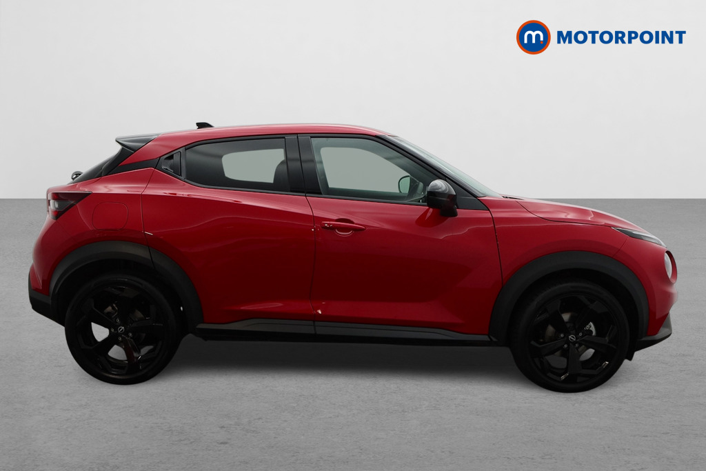 Nissan Juke Tekna Manual Petrol SUV - Stock Number (1583715) - Drivers side