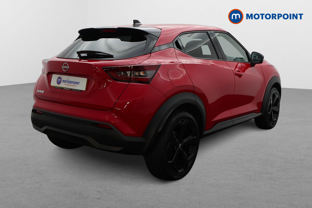 Nissan Juke Tekna Manual Petrol SUV - Stock Number (1583715) - Drivers side rear corner