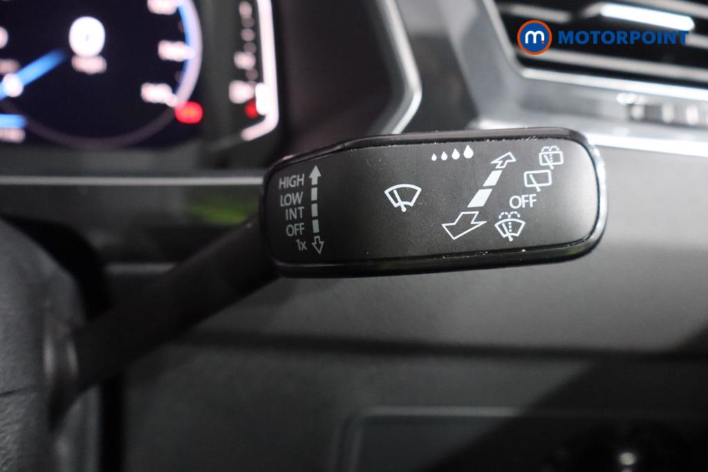 Volkswagen Tiguan R-Line Automatic Petrol SUV - Stock Number (1583816) - 10th supplementary image