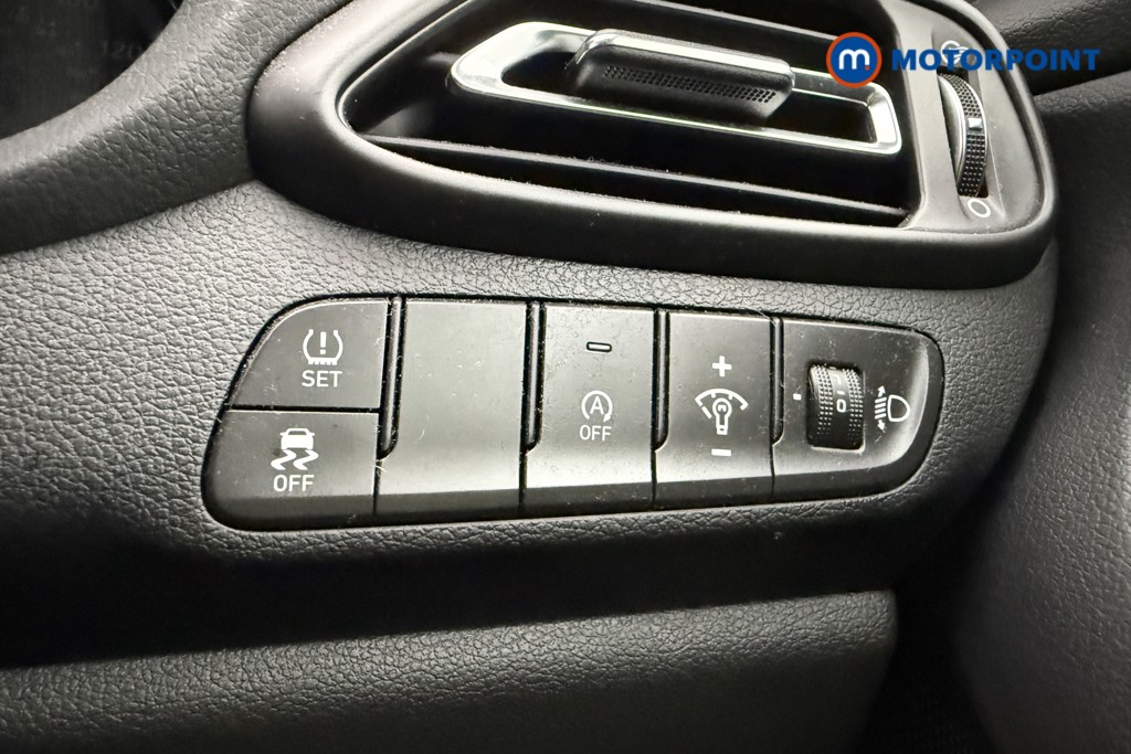 Hyundai I30 Se Connect Manual Petrol Hatchback - Stock Number (1583822) - 16th supplementary image