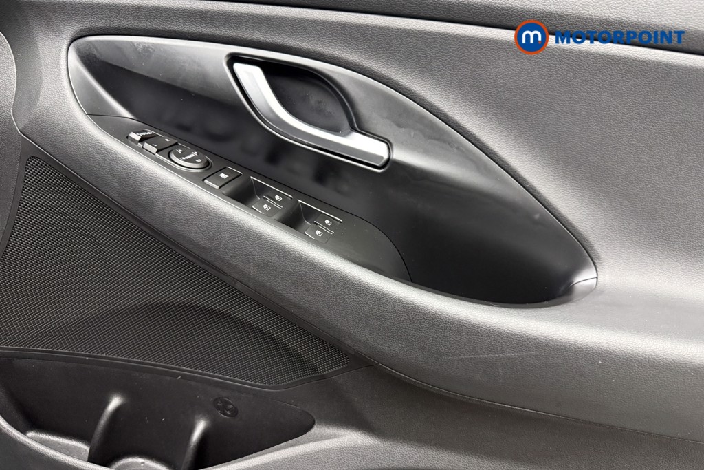 Hyundai I30 Se Connect Manual Petrol Hatchback - Stock Number (1583822) - 17th supplementary image